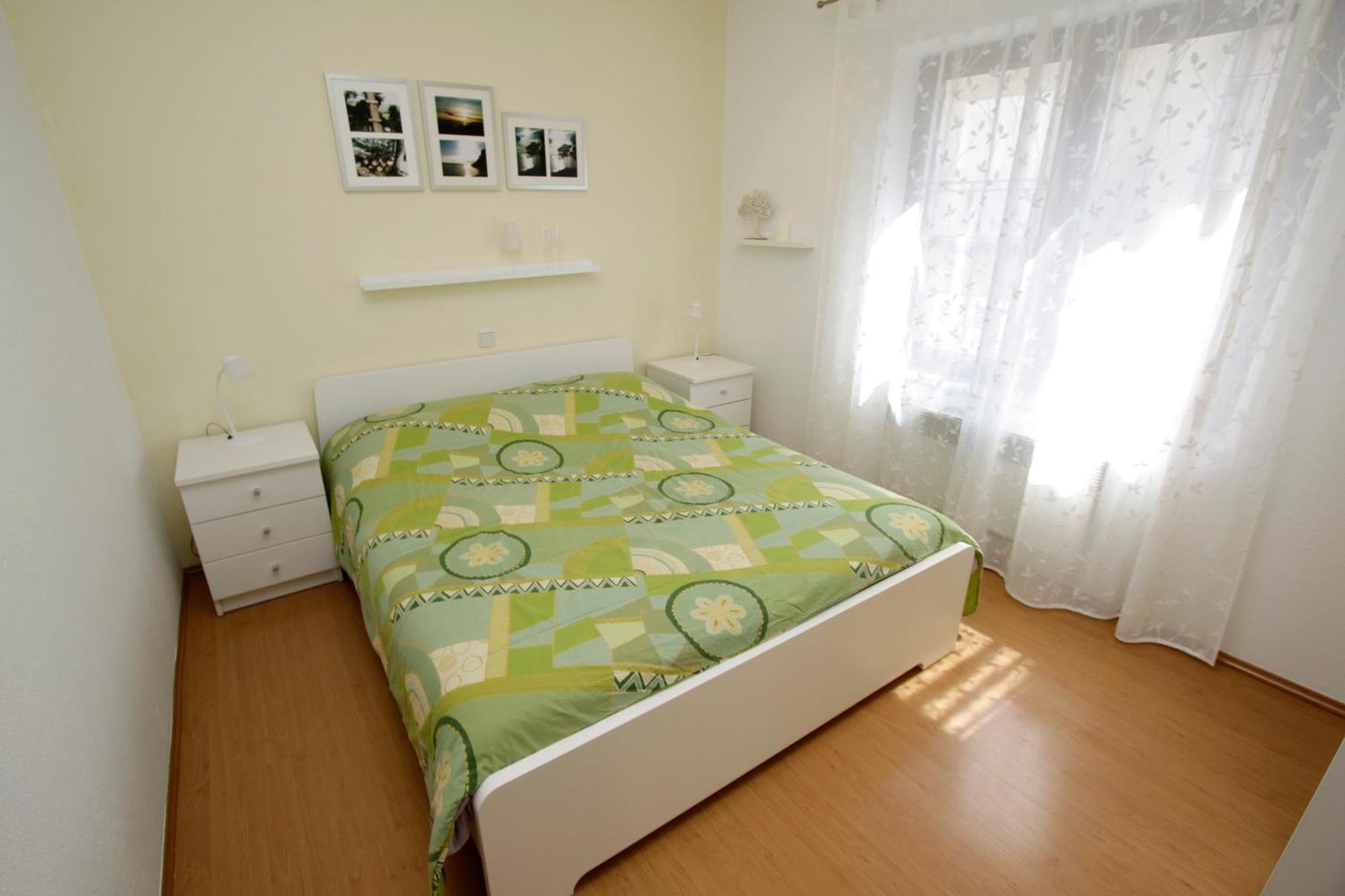 Apartments Besker Makarska Exterior photo