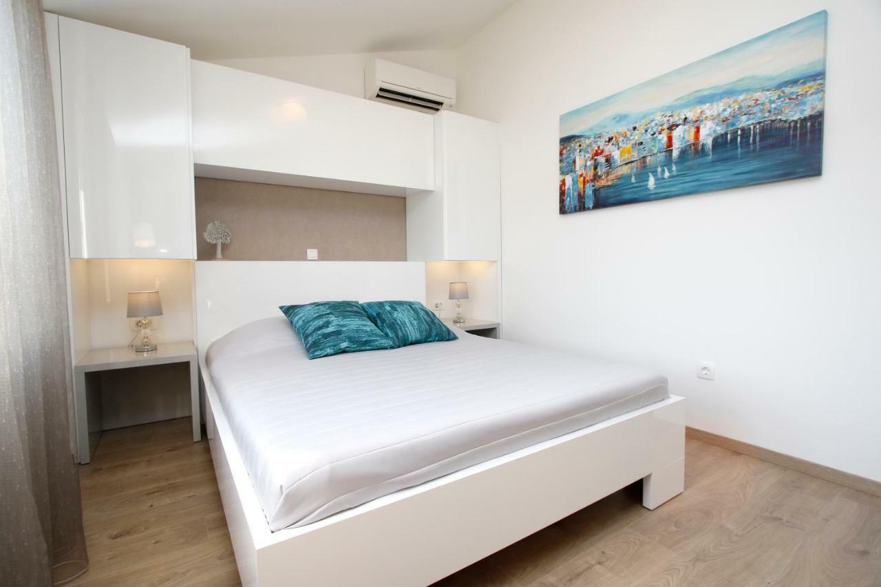 Apartments Besker Makarska Exterior photo