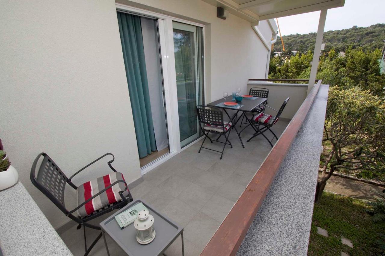 Apartments Besker Makarska Exterior photo